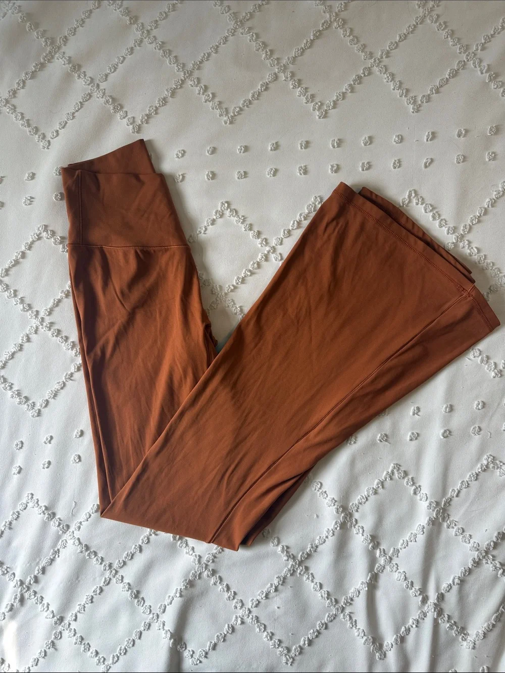 Sunzel Rust Brown High-Waist Flared Leg Yoga Pants Size Small